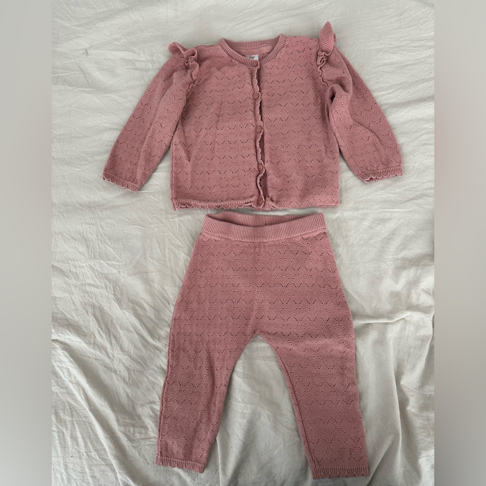 H&M Dusty Pink Knit Baby Outfit